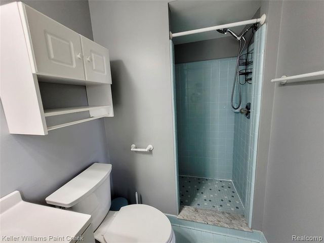 1506 Meadow Side Drive, Rochester Hills, MI 48307