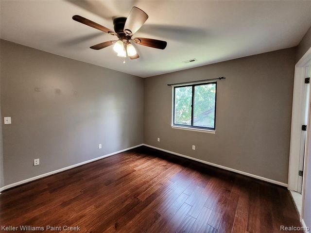 1506 Meadow Side Drive, Rochester Hills, MI 48307