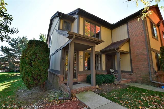 1506 Meadow Side Drive, Rochester Hills, MI 48307