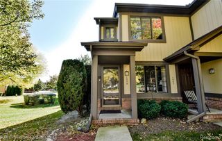 1506 Meadow Side Drive, Rochester Hills, MI 48307