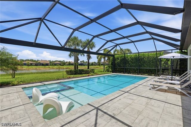 19524 Utopia LN, Estero, FL 33928