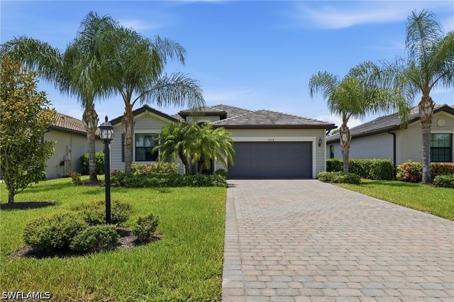19524 Utopia LN, Estero, FL 33928