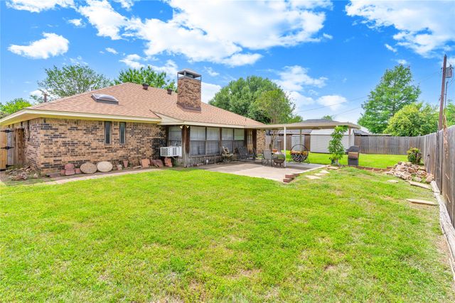 1308 Cindy Court, Cleburne, TX 76033