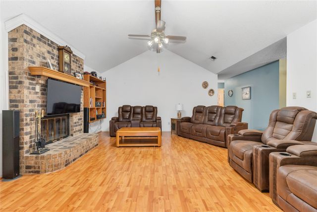 1308 Cindy Court, Cleburne, TX 76033