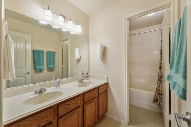 4008 Liberty Trail, Heartland, TX 75126