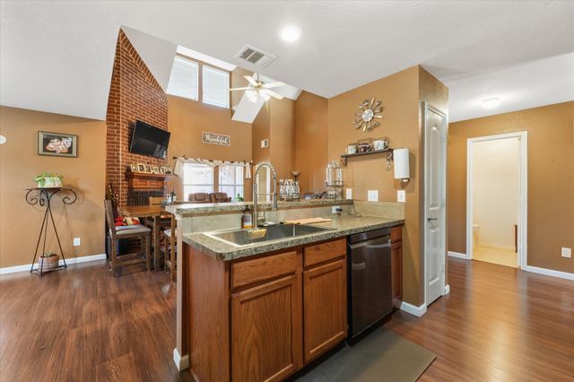 4008 Liberty Trail, Heartland, TX 75126