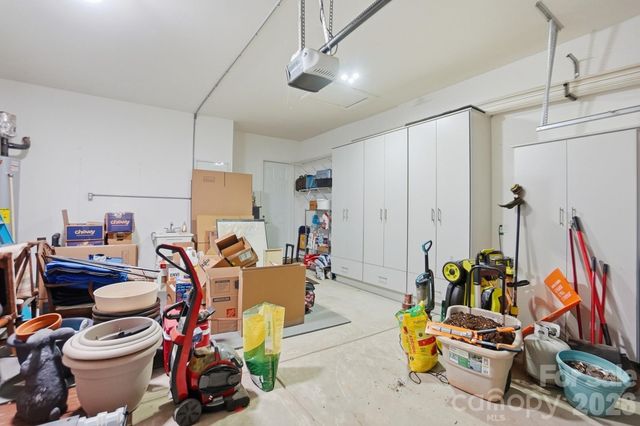 10046 Fox Trotter Lane, Midland, NC 28107