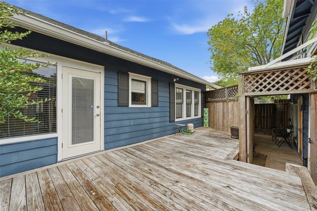 3211 Beauchamp Street, Houston, TX 77009
