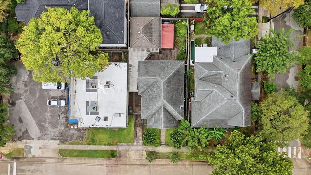 3211 Beauchamp Street, Houston, TX 77009