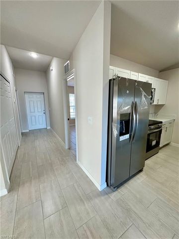 3821 SW 9th AVE, Cape Coral, FL 33914