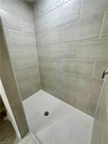 3821 SW 9th AVE, Cape Coral, FL 33914