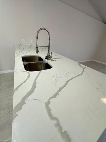 3821 SW 9th AVE, Cape Coral, FL 33914