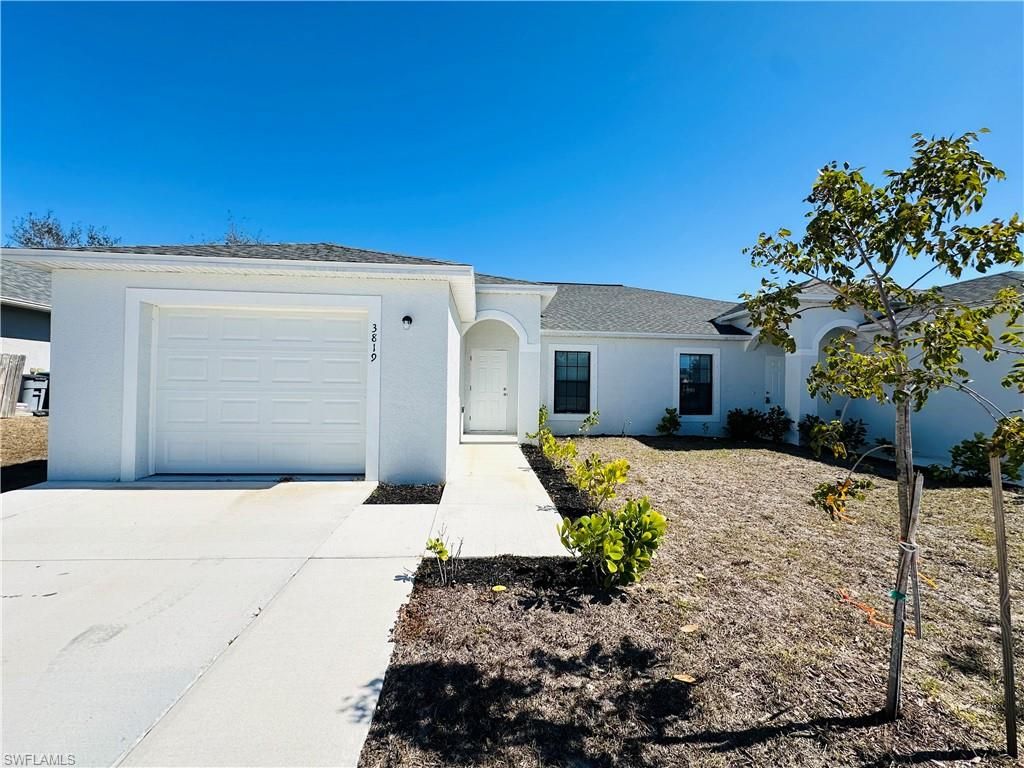 3821 SW 9th AVE, Cape Coral, FL 33914