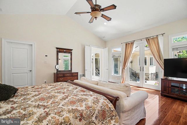 5985 SAINT CATHERINES LN, Lorton, VA 22079