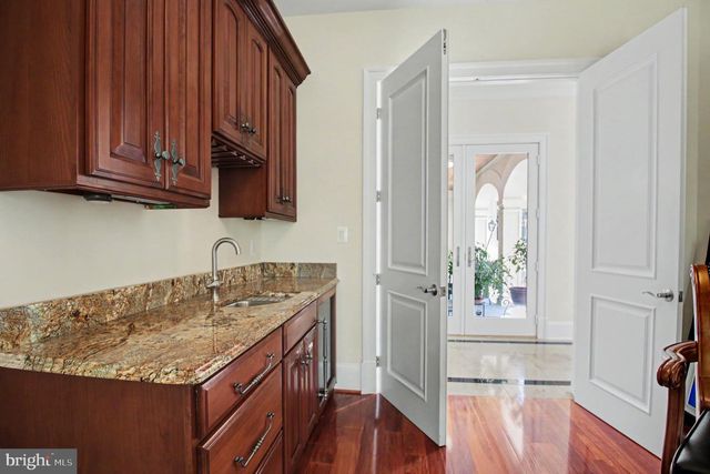 5985 SAINT CATHERINES LN, Lorton, VA 22079