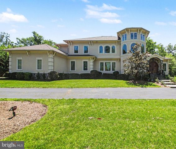 5985 SAINT CATHERINES LN, Lorton, VA 22079