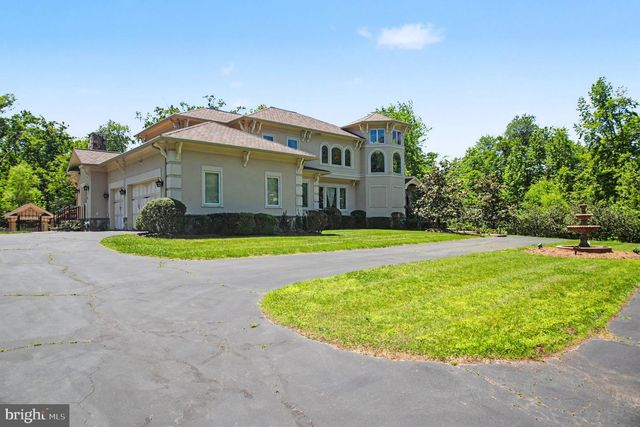 5985 SAINT CATHERINES LN, Lorton, VA 22079