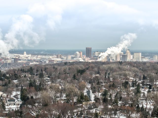 130x Dodd Road, Mendota Heights, MN 55118