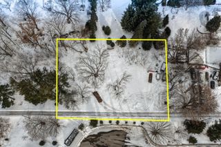 130x Dodd Road, Mendota Heights, MN 55118