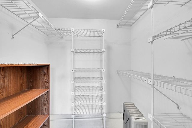 7960 N Sunrise Lakes Dr 311, Sunrise, FL 33322