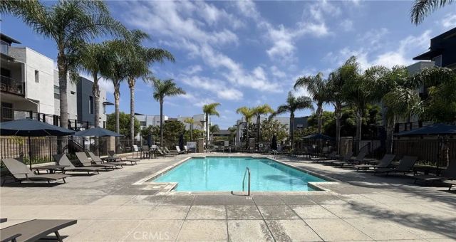5510 W 149th Place 16, Hawthorne, CA 90250