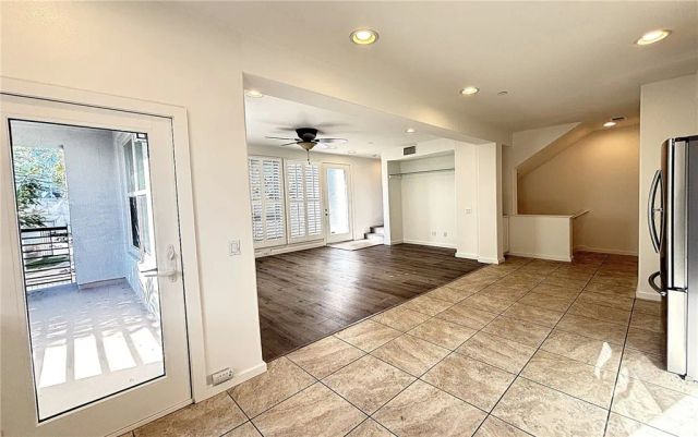 5510 W 149th Place 16, Hawthorne, CA 90250