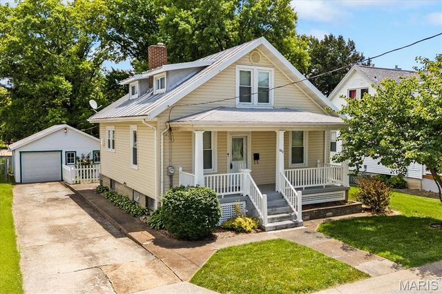 622 Morrison Avenue, Waterloo, IL 62298