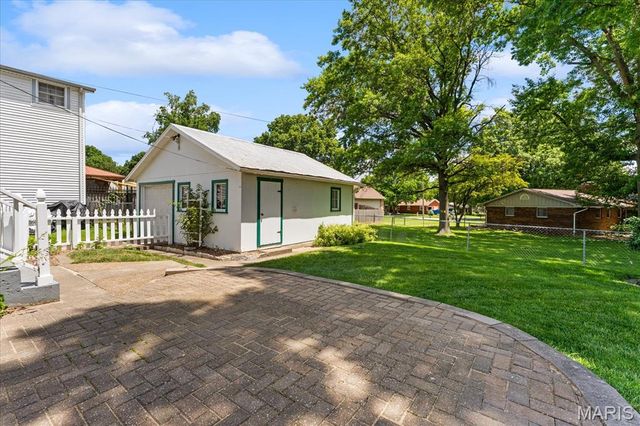 622 Morrison Avenue, Waterloo, IL 62298