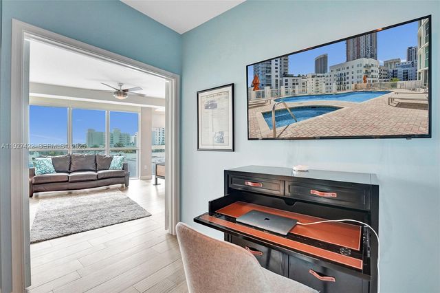 111 SE 8th Ave 1101, Fort Lauderdale, FL 33301