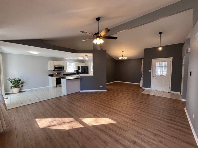 1416 Finch Drive, Plainfield, IL 60586