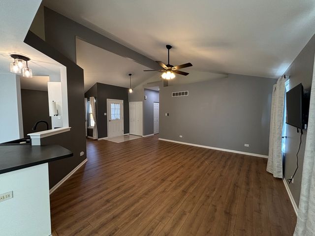 1416 Finch Drive, Plainfield, IL 60586