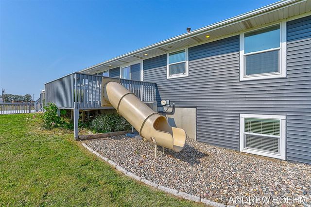 3922 147th Avenue, Zeeland, MI 49464