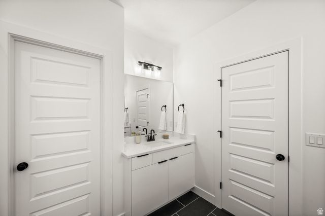 301 E ENDURANCE CIR, Draper, UT 84020