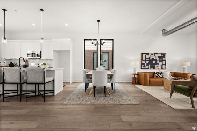 301 E ENDURANCE CIR, Draper, UT 84020