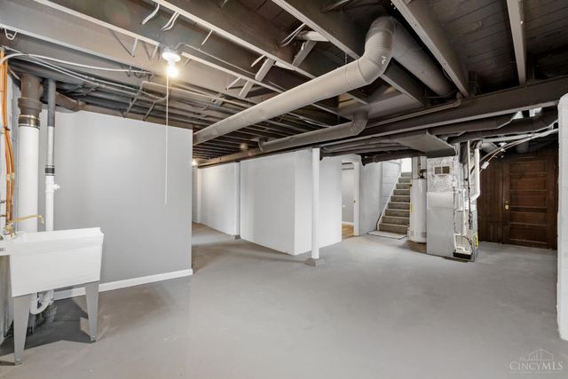 4106 Orchard Lane, Deer Park, OH 45236