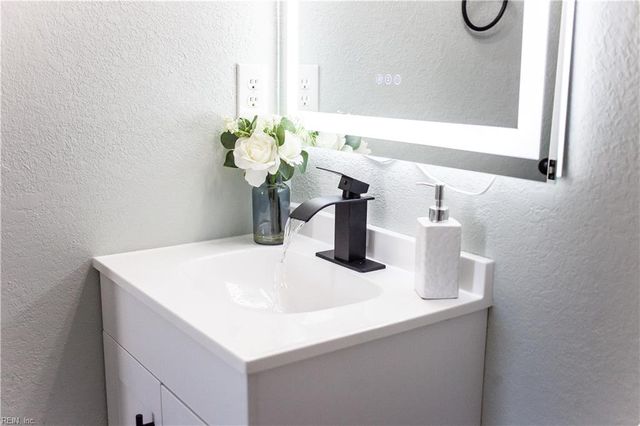 1801 Elm AVE, Portsmouth, VA 23704