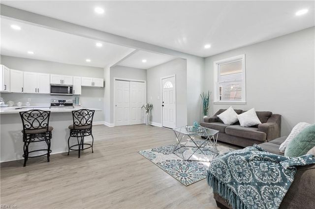 1801 Elm AVE, Portsmouth, VA 23704