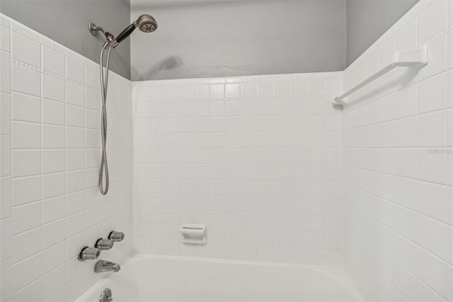 2900 49TH STREET N, St Petersburg, FL 33710