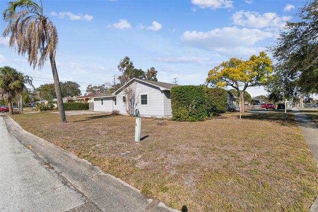 2900 49TH STREET N, St Petersburg, FL 33710