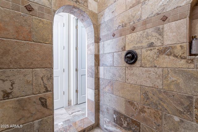 2160 E KENWOOD Street, Mesa, AZ 85213