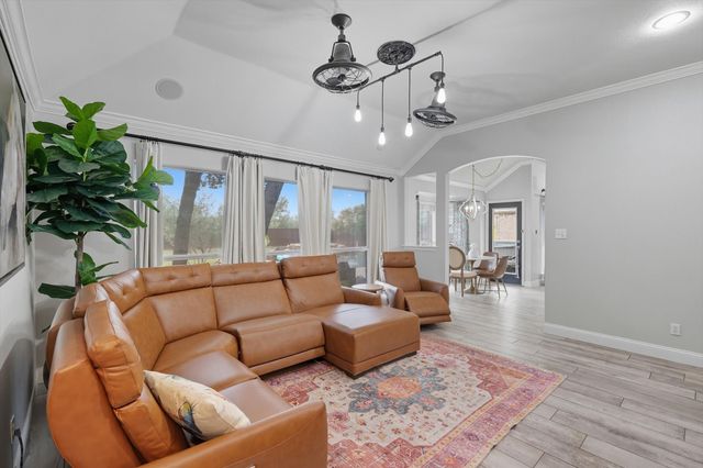 5816 Pin Tail Court, Fort Worth, TX 76244