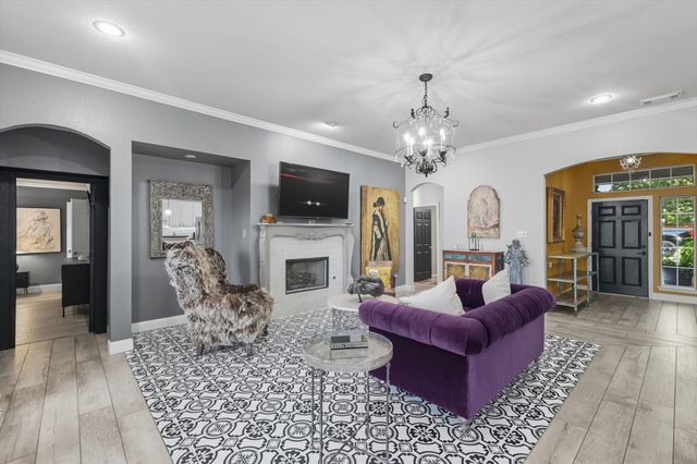 5816 Pin Tail Court, Fort Worth, TX 76244