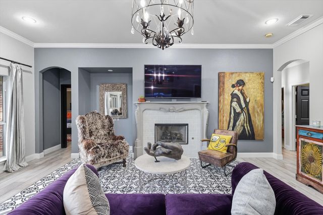 5816 Pin Tail Court, Fort Worth, TX 76244