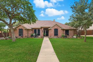 5816 Pin Tail Court, Fort Worth, TX 76244
