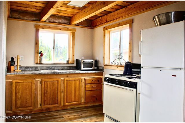 23534 E Moose Run Circle, Glennallen, AK 99588