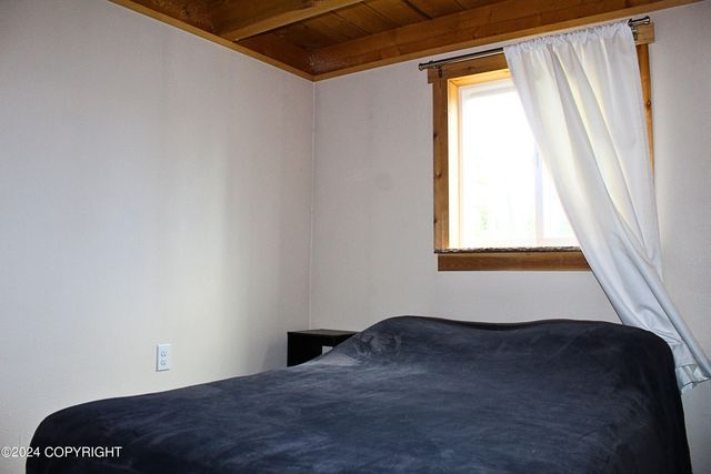 23534 E Moose Run Circle, Glennallen, AK 99588