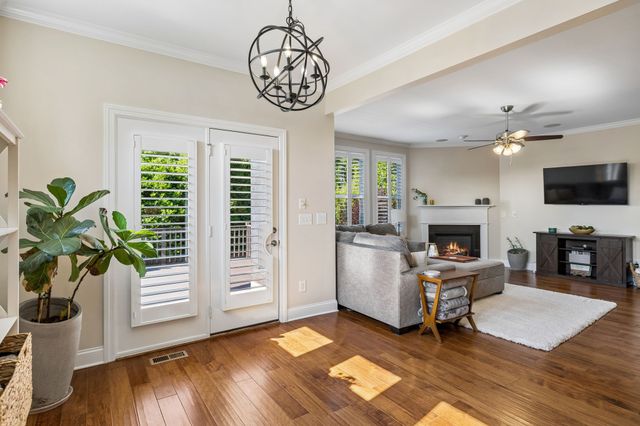 7107 Triple Crown Ln, Fairview, TN 37062
