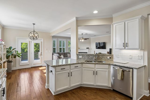 7107 Triple Crown Ln, Fairview, TN 37062