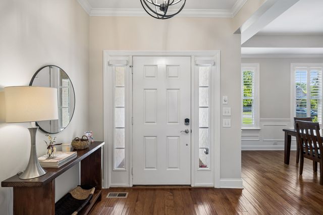 7107 Triple Crown Ln, Fairview, TN 37062
