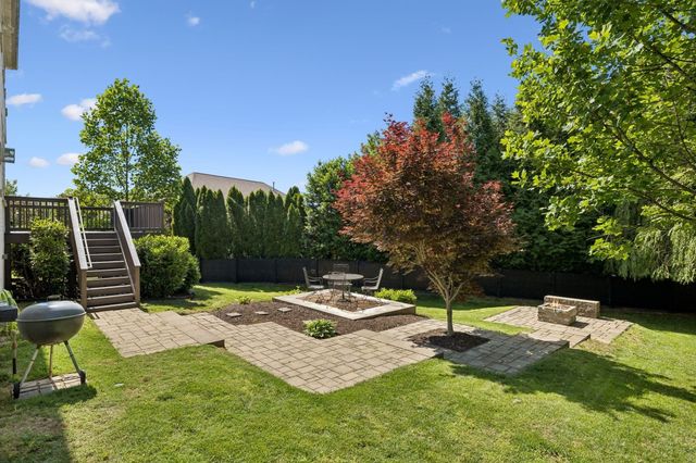 7107 Triple Crown Ln, Fairview, TN 37062
